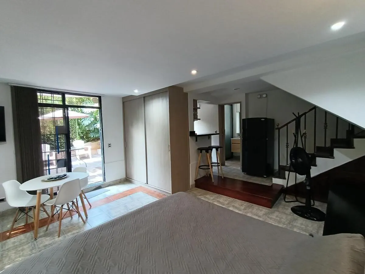 Apartamento Campestre Loft Con Jacuzzi En San Lucas, El Poblado Medellín