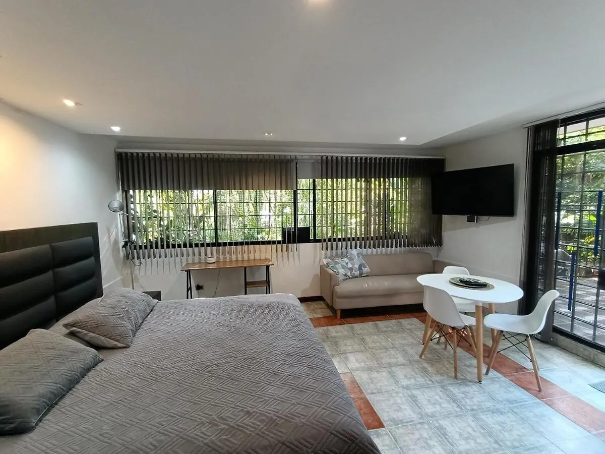 Apartamento Campestre Loft Con Jacuzzi En San Lucas, El Poblado Medellín Kolumbie