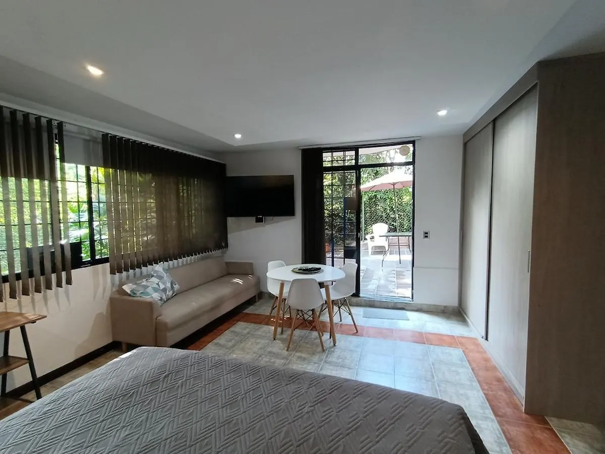 Apartamento Campestre Loft Con Jacuzzi En San Lucas, El Poblado Medellín Apartmán